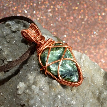 Serpentine Natural Stone wire-wrapped in coated Copper Wire, unique pendant, hand-made necklace, beautiful gift</h5>